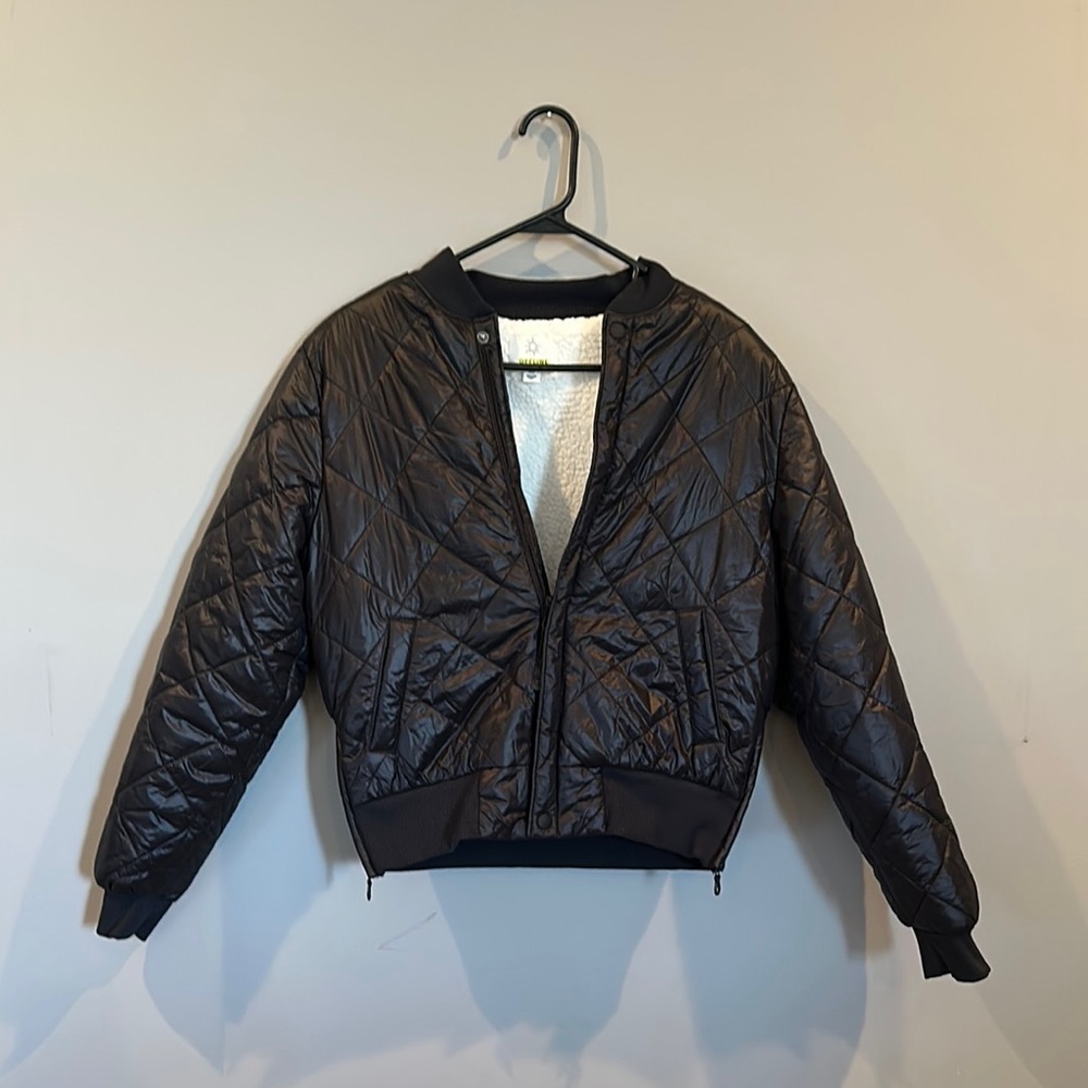 aerie Black Puffer Jacket with Diamond Quilting and Elasticized Cuffs